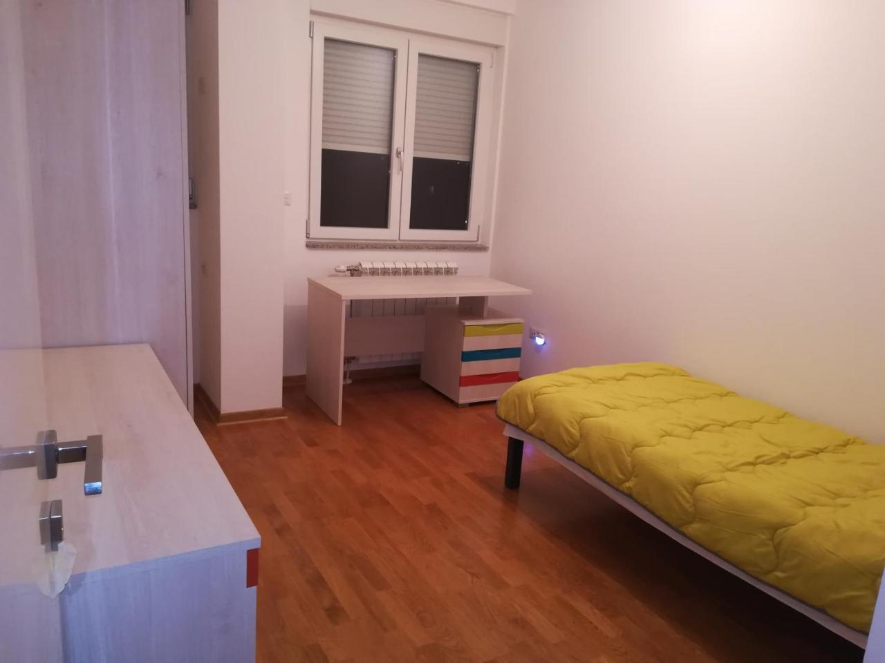 Butterfly Apartman Čačak Kültér fotó