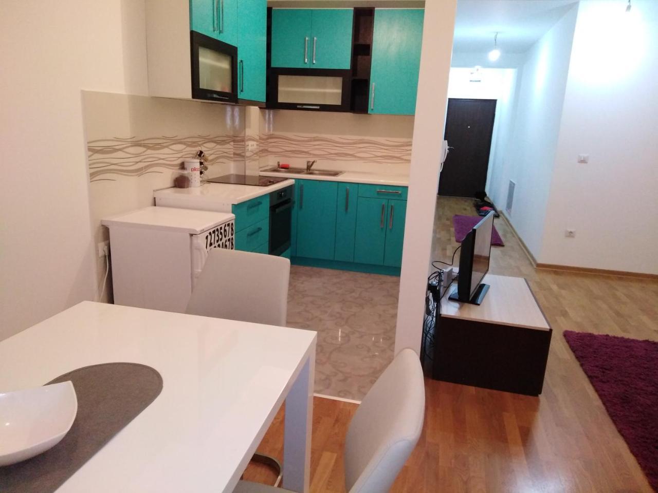 Butterfly Apartman Čačak Kültér fotó