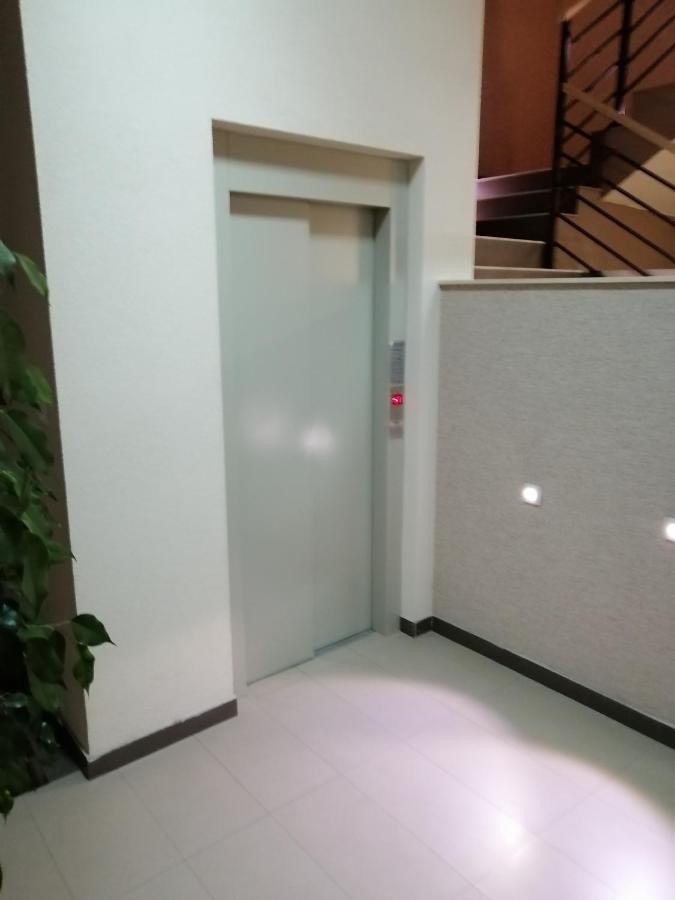 Butterfly Apartman Čačak Kültér fotó